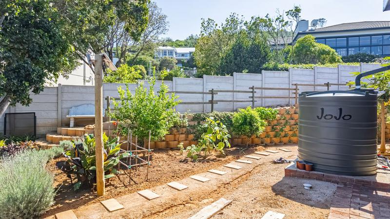 3 Bedroom Property for Sale in Outeniqua Strand Western Cape